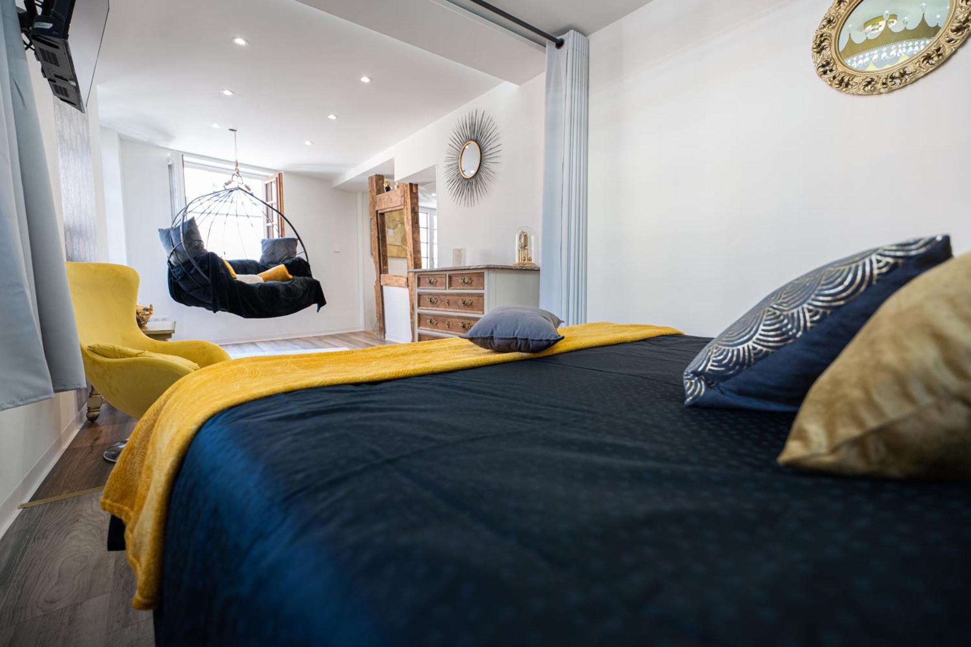 Appartement De La Noblesse - Designed By C.M ซิลิสตาต์ ภายนอก รูปภาพ